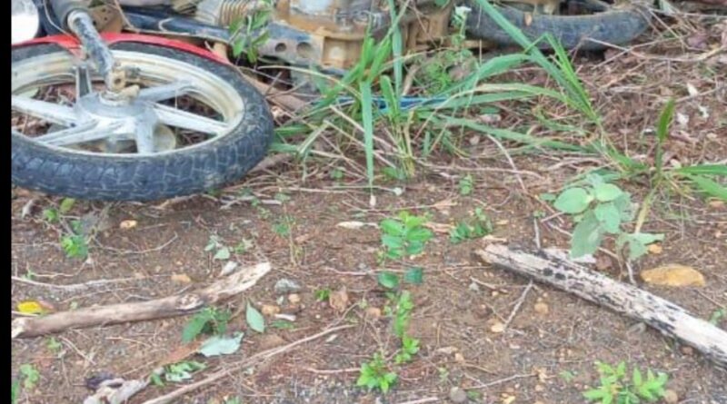 Jovem de 26 anos morre em acidente de moto na estrada entre Wagner e BR-242