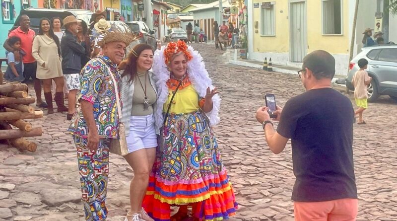 Com ocupação máxima na hotelaria, Mucugê celebra São João com ecoturismo