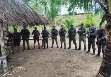 Suspeitos de atirar em turistas são detidos e esconderijo de armas é descoberto no sul da Bahia