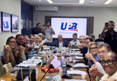 Novo tempo para o municipalismo baiano: um ano de transformação, união e resultados na UPB